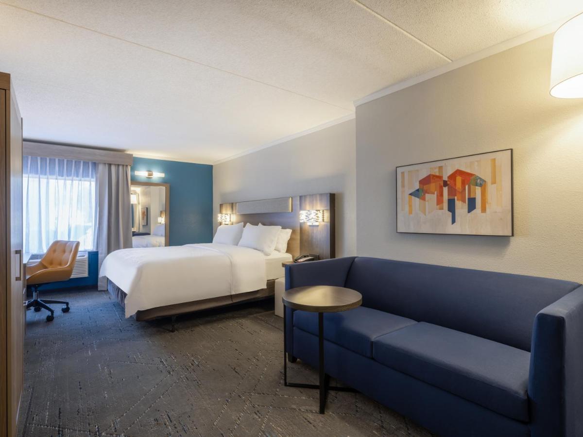 Holiday Inn Express & Suites Greensboro - I-40 Atwendover By Ihg Exterior foto
