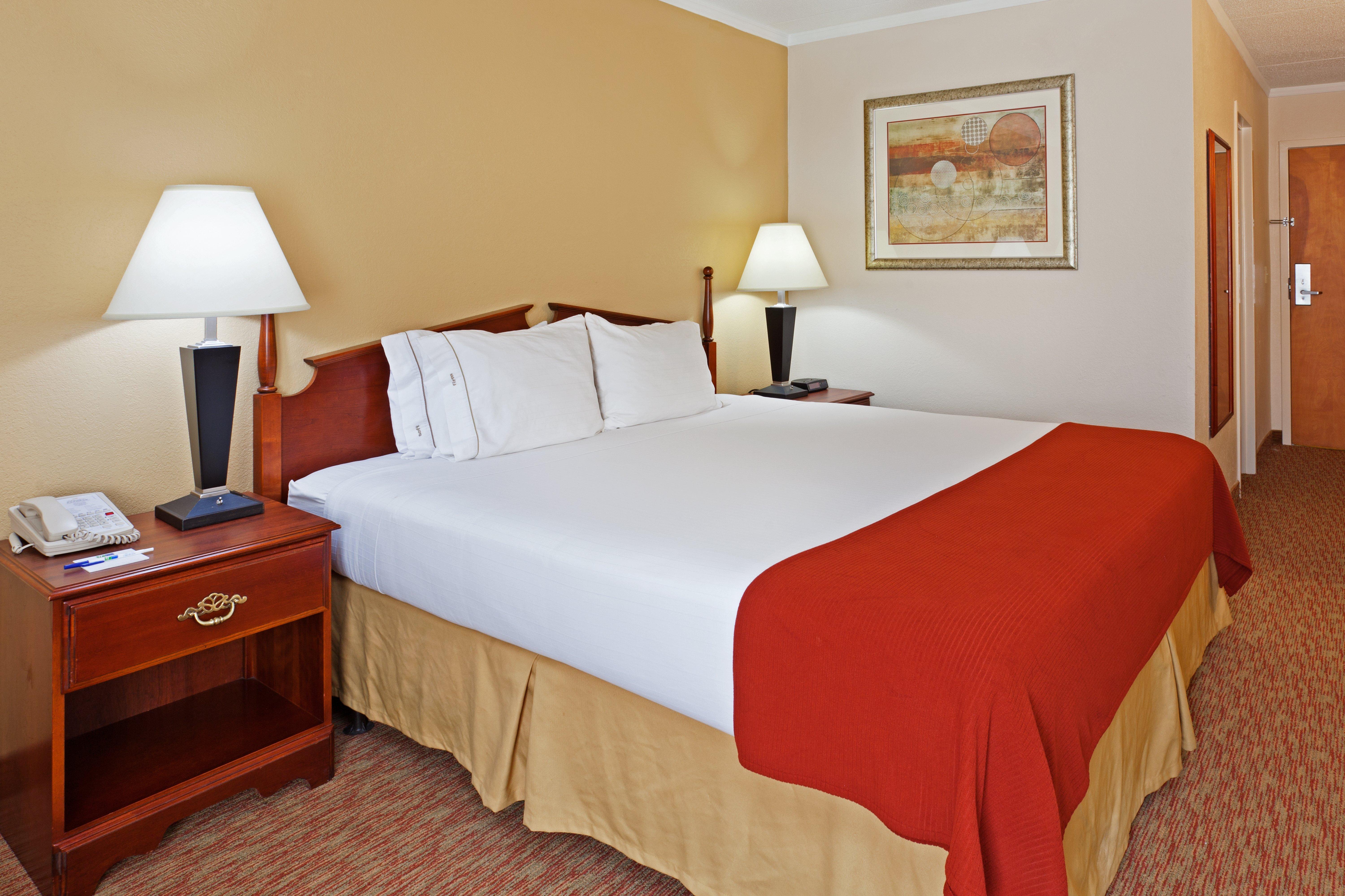 Holiday Inn Express & Suites Greensboro - I-40 Atwendover By Ihg Exterior foto