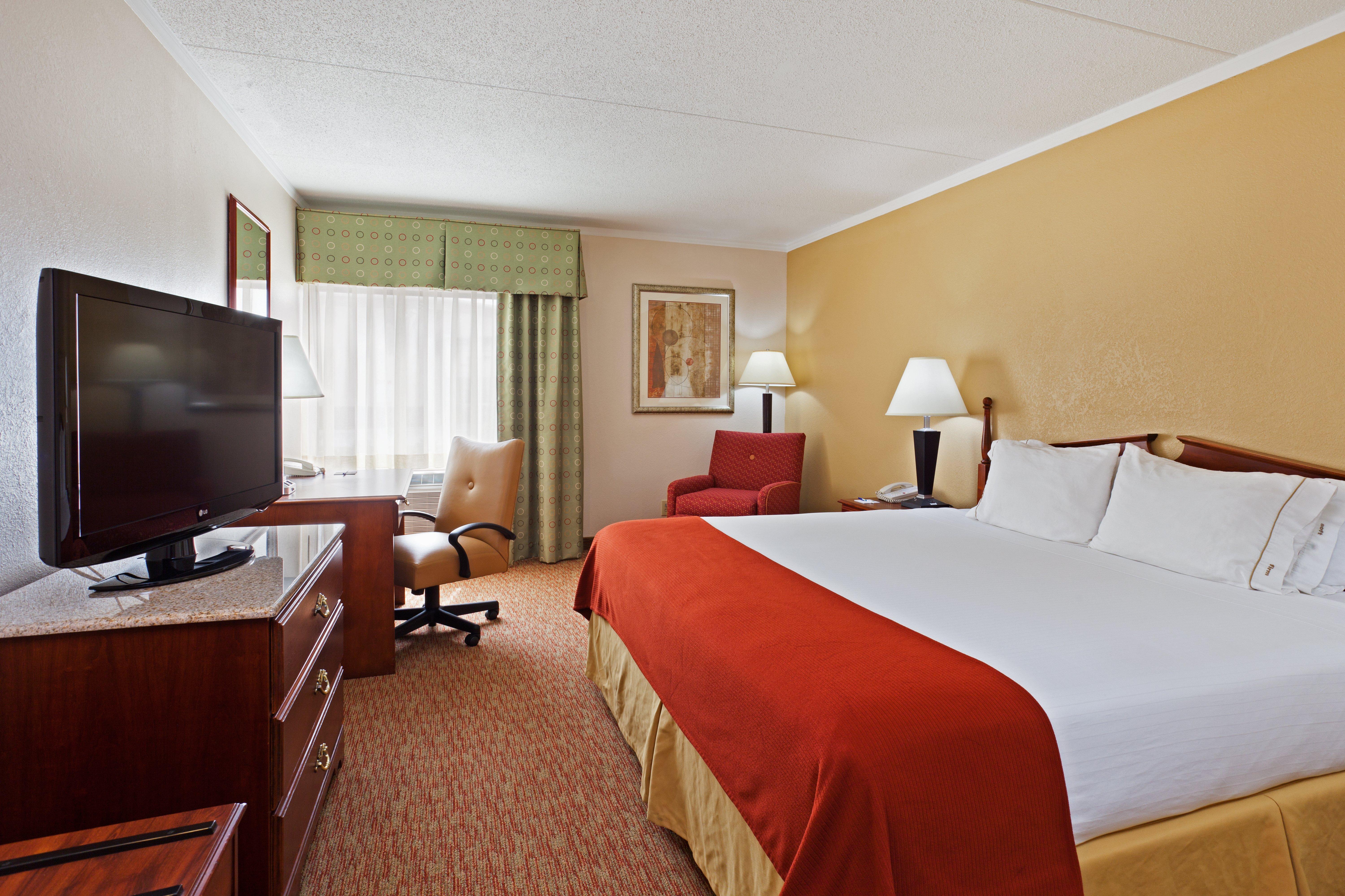 Holiday Inn Express & Suites Greensboro - I-40 Atwendover By Ihg Exterior foto
