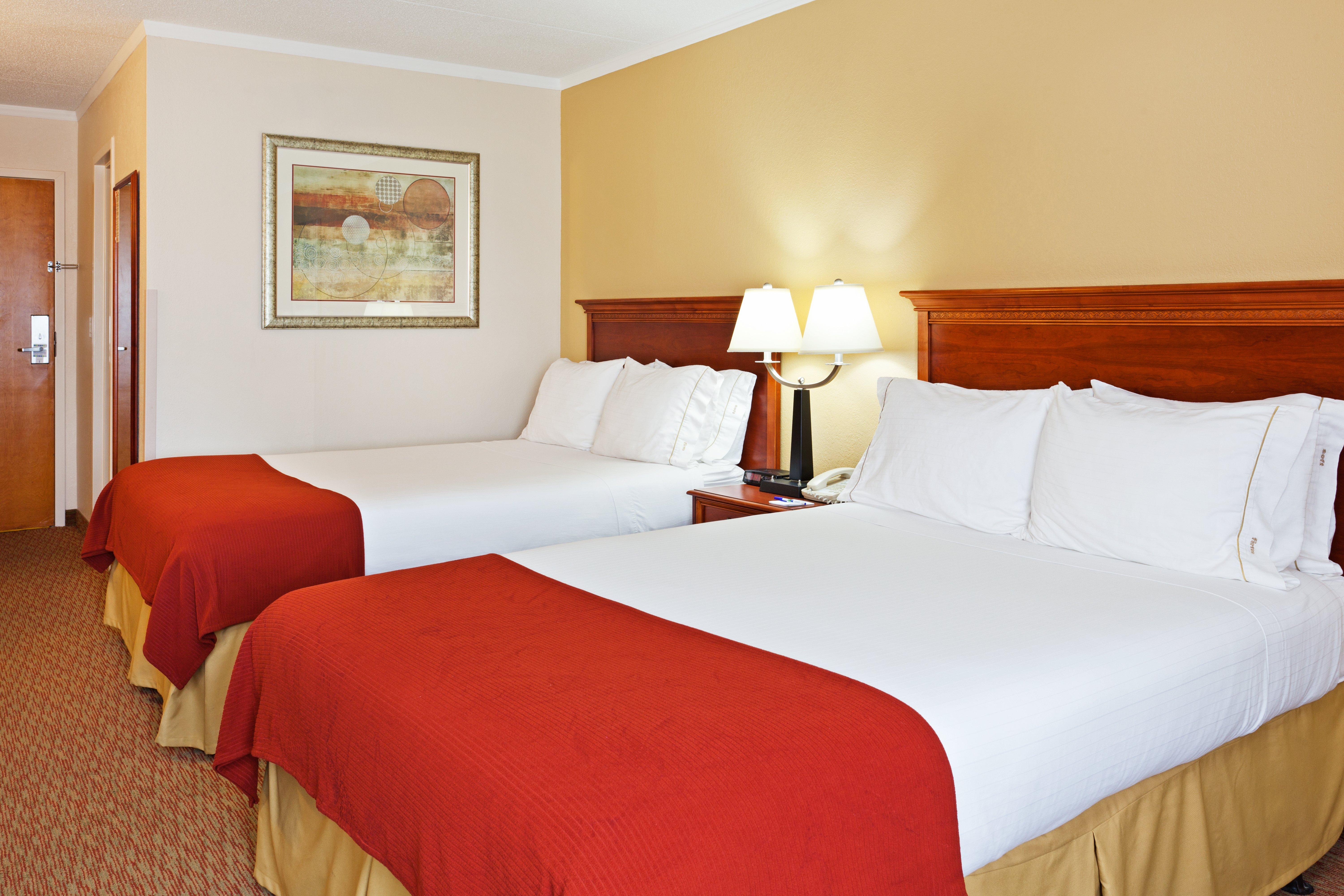 Holiday Inn Express & Suites Greensboro - I-40 Atwendover By Ihg Exterior foto